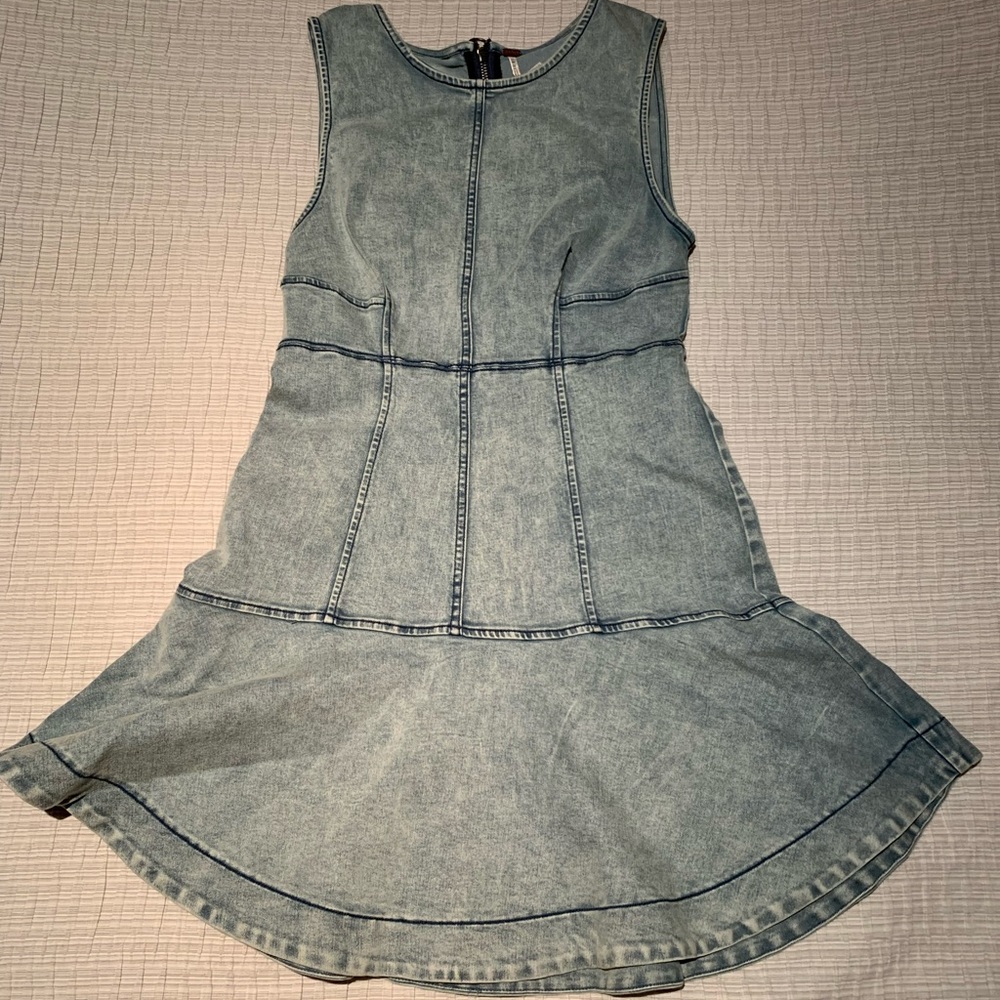 Free People Denim Dress. New without tags